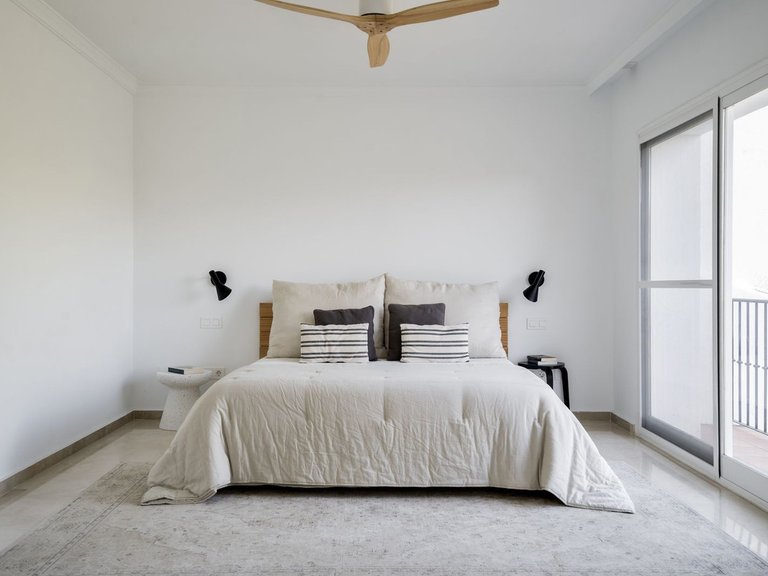 Town House for Sale in Benahavis, Malaga 25