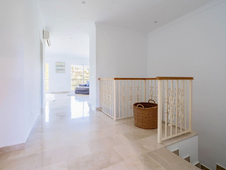 Town House for Sale in Benahavis, Malaga 21