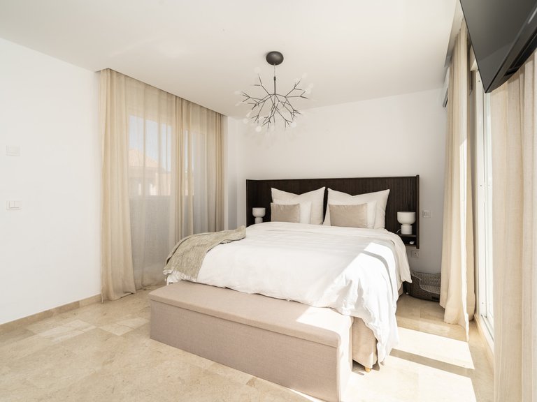 Town House for Sale in Marbella, Malaga 25