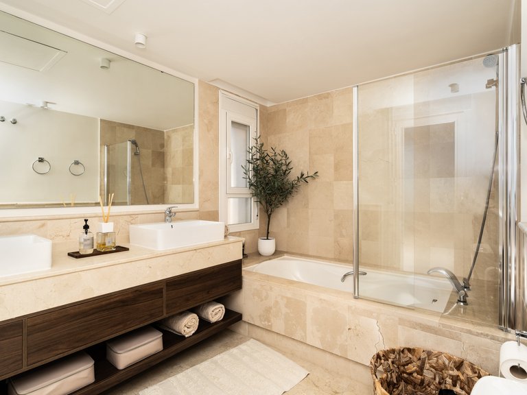 Town House for Sale in Marbella, Malaga 26