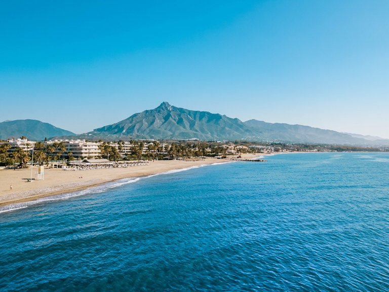 Apartment for Sale in Marbella, Malaga 17