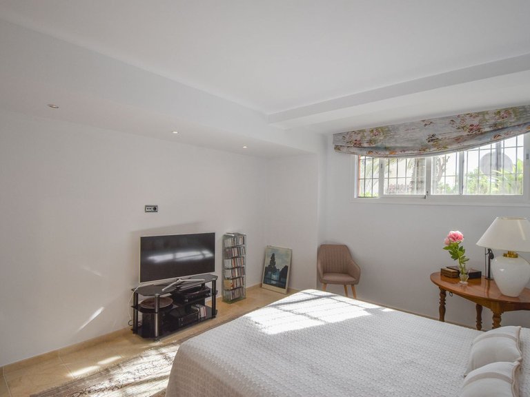 Town House for Sale in Marbella, Malaga 21