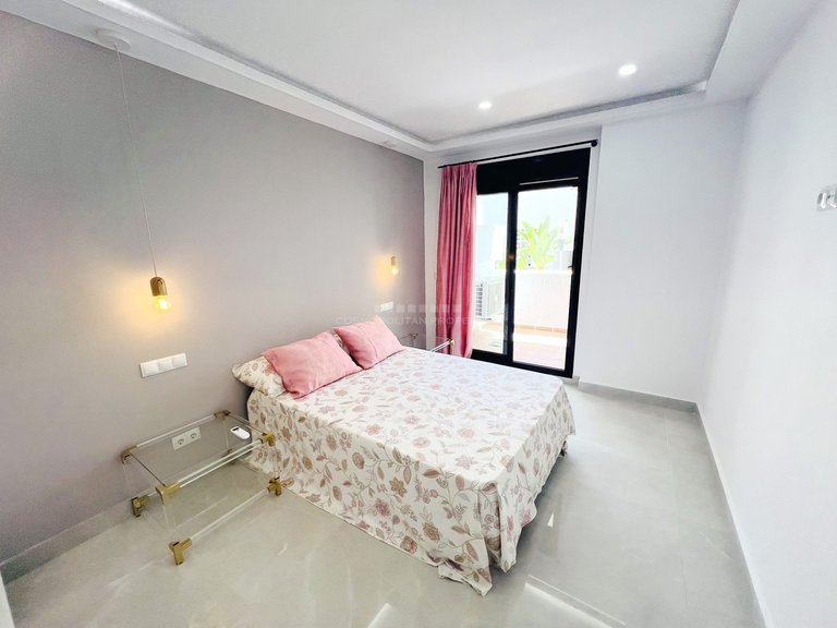 Town House for Sale in Marbella, Malaga 28