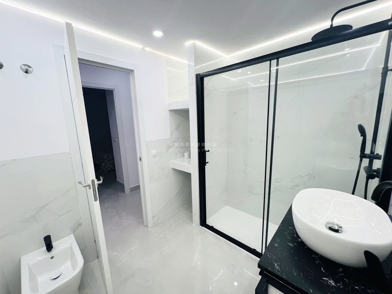 Town House for Sale in Marbella, Malaga 19