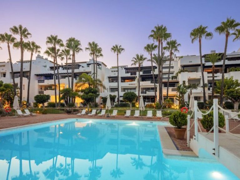 Apartment for Sale in Marbella, Malaga 11