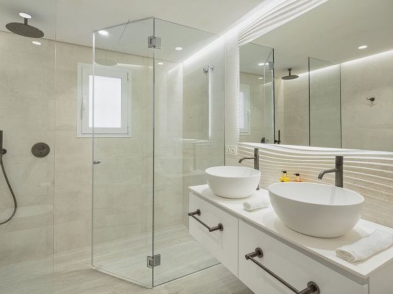 Apartment for Sale in Marbella, Malaga 12