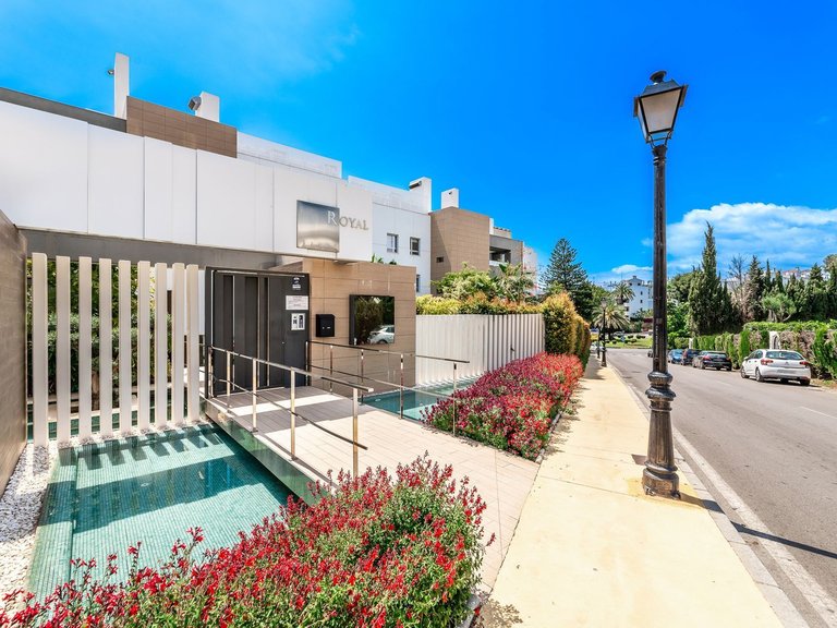 Apartment for Sale in Marbella, Malaga 1