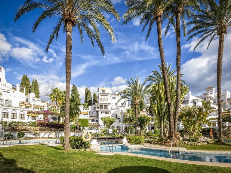 Apartment for Sale in Marbella, Malaga 13