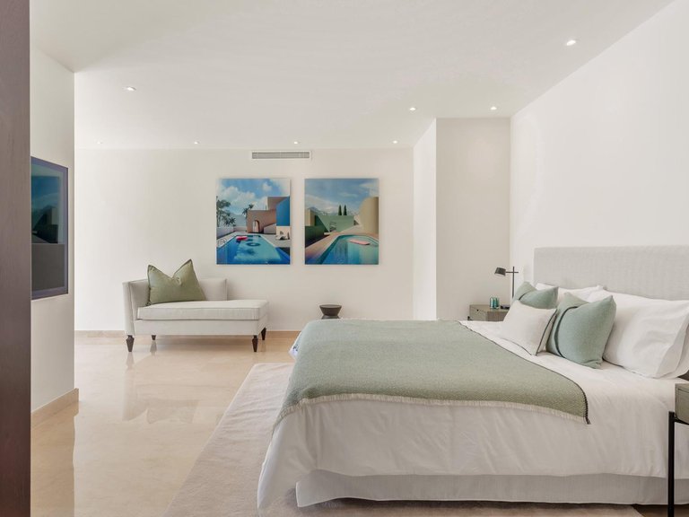 Villa for Sale in Marbella, Malaga 38