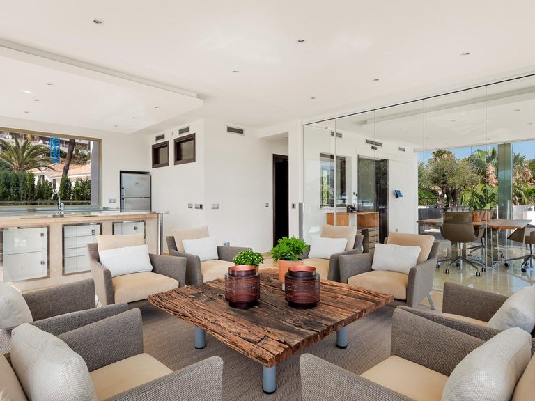 Villa for Sale in Marbella, Malaga 27