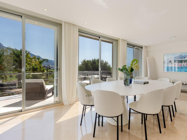 Villa for Sale in Marbella, Malaga 17