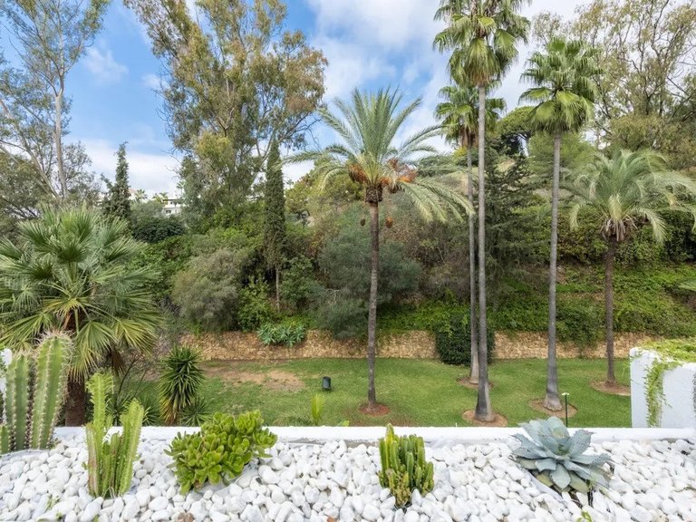 Apartment for Sale in Marbella, Malaga 8