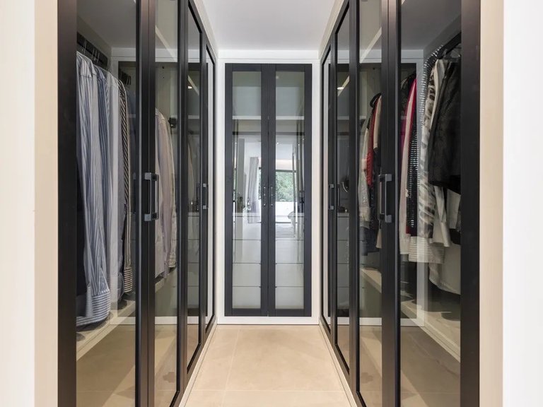 Apartment for Sale in Marbella, Malaga 14