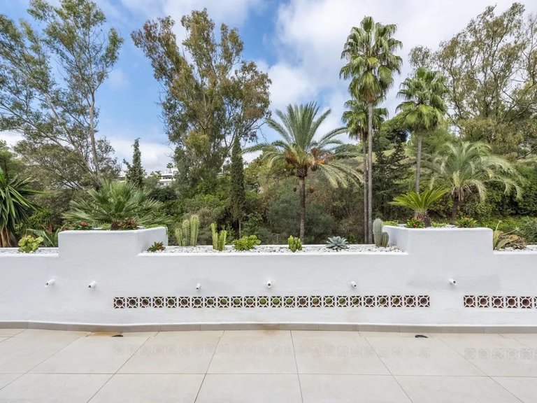 Apartment for Sale in Marbella, Malaga 18