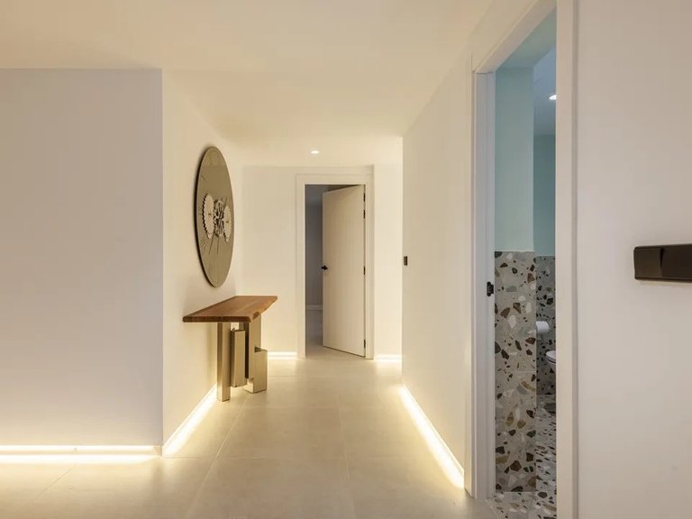 Apartment for Sale in Marbella, Malaga 22