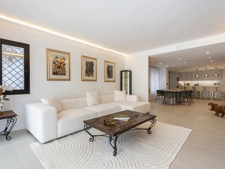 Apartment for Sale in Marbella, Malaga 6