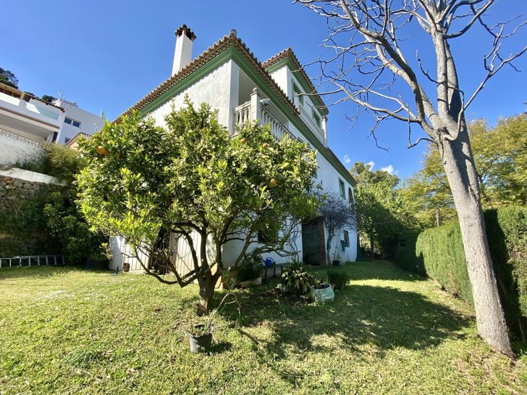 Villa for Sale in Benahavis, Malaga 1