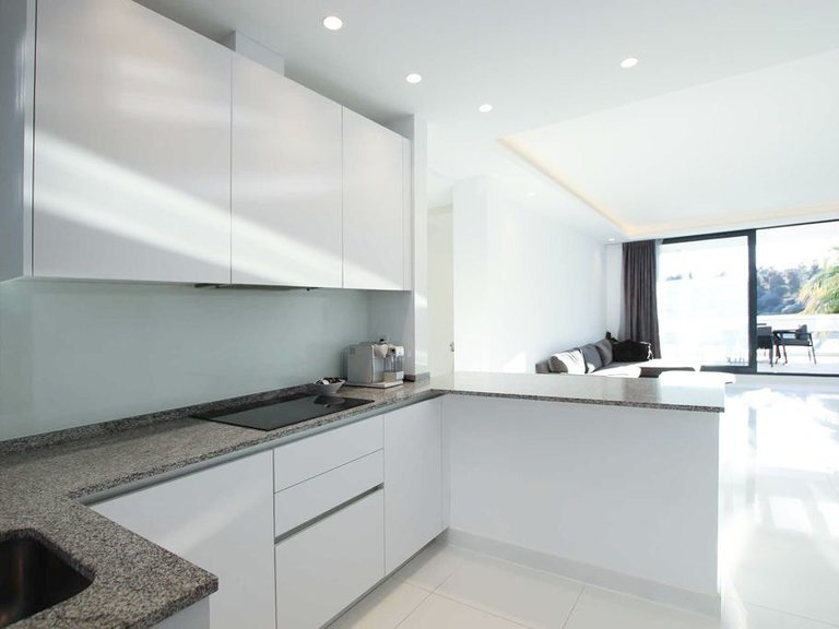 Town House for Sale in Benahavis, Malaga 9