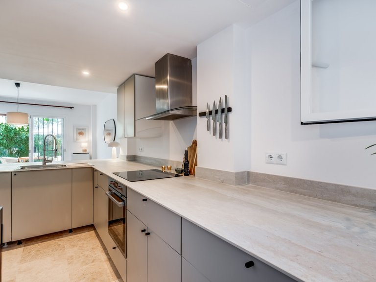 Town House for Sale in Marbella, Malaga 9