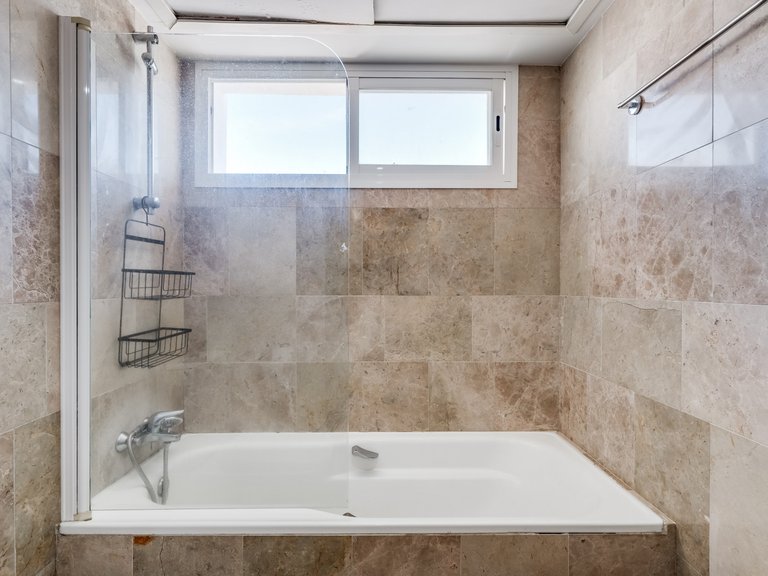 Town House for Sale in Marbella, Malaga 28