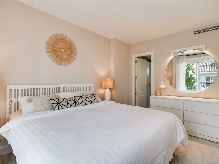 Town House for Sale in Marbella, Malaga 16