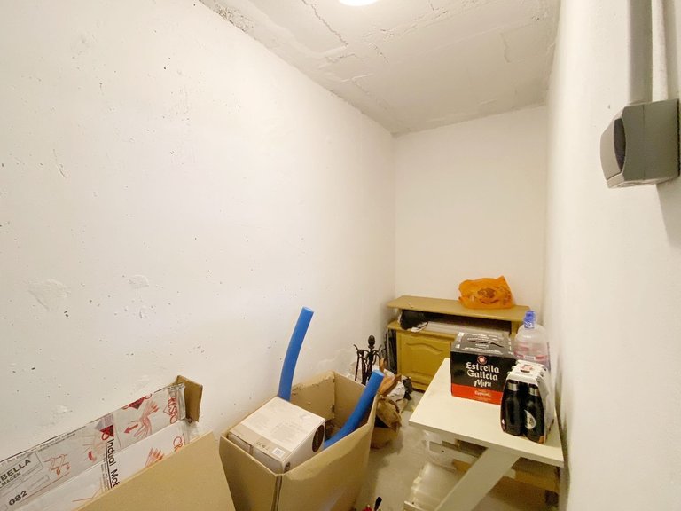 Apartment for Sale in Marbella, Malaga 31