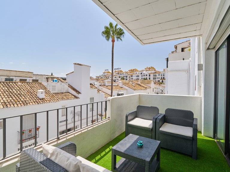 Apartment for Sale in Marbella, Malaga 15