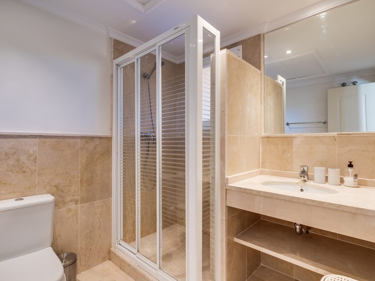 Town House for Sale in Estepona, Malaga 15