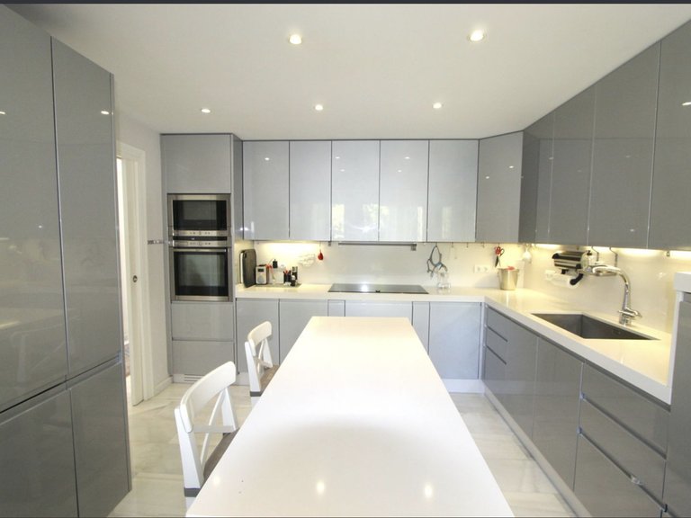 Apartment for Sale in Marbella, Malaga 19