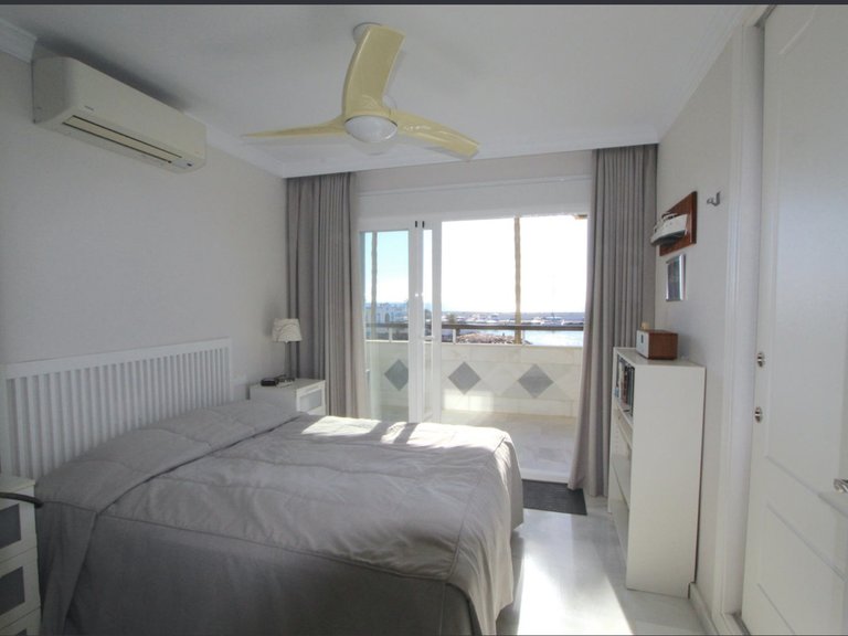 Apartment for Sale in Marbella, Malaga 11