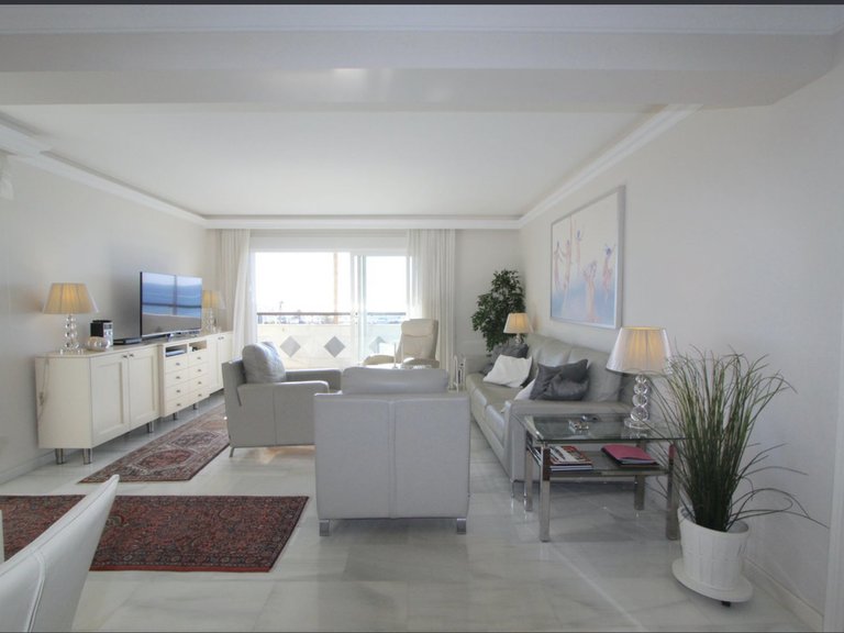 Apartment for Sale in Marbella, Malaga 24