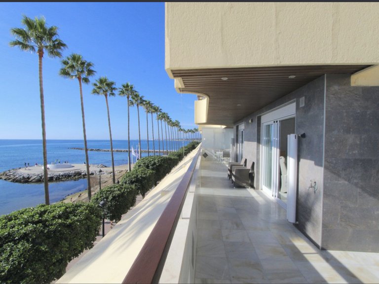 Apartment for Sale in Marbella, Malaga 1