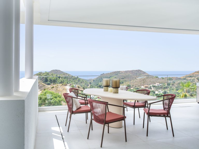Apartment for Sale in Ojen, Malaga 1