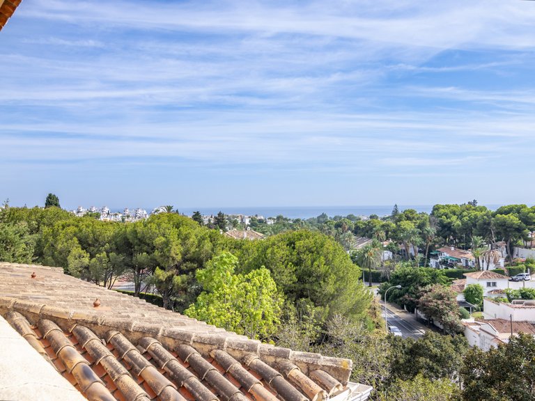 DUPLEX PENTHOUSE - NUEVA ANDALUCIA 2