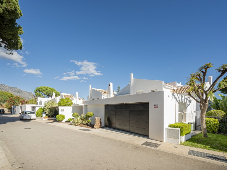 Town House for Sale in Marbella, Malaga 9