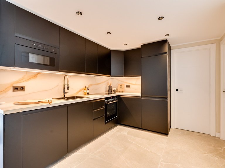 Apartment for Sale in Marbella, Malaga 15