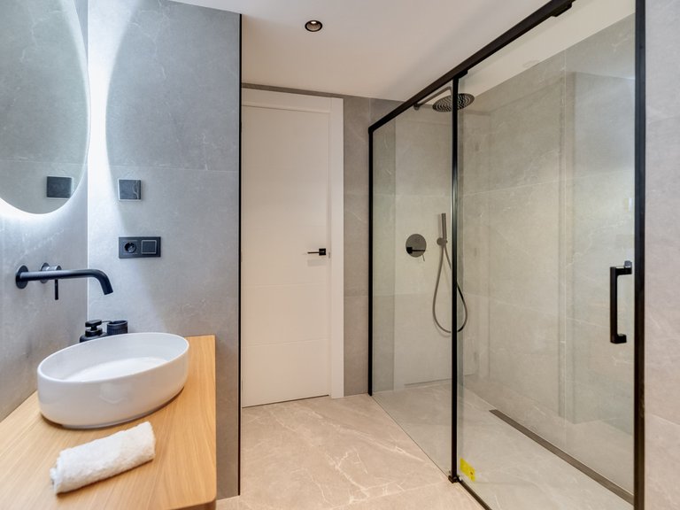 Apartment for Sale in Marbella, Malaga 31