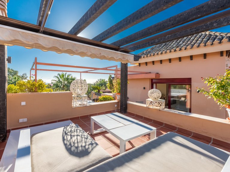 Renovated duplex penthouse next to the beach and amenities in San Pedro Alcántara 18