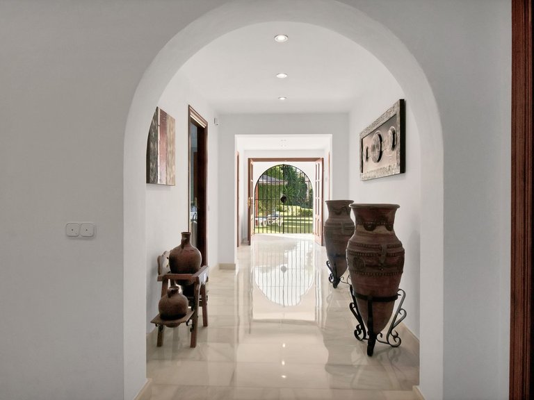 Detached Villa in San Pedro de Alcántara 30