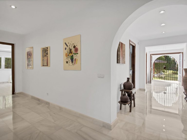 Detached Villa in San Pedro de Alcántara 35