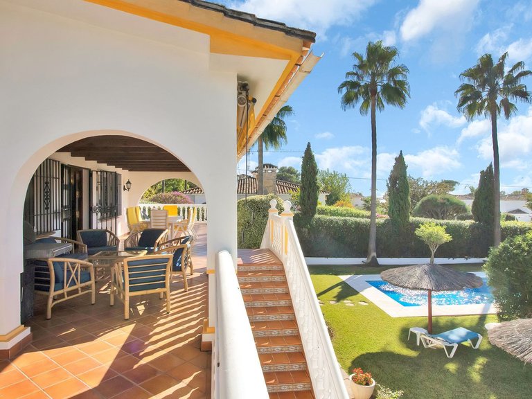 Detached Villa in San Pedro de Alcántara 18