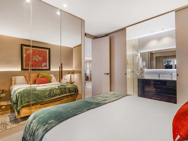 Apartment for Sale in Marbella, Malaga 11