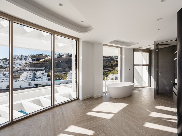 Apartment for Sale in Benahavis, Malaga 3