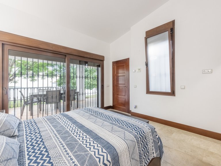 Chalet Independiente en venta San Pedro de Alcántara 16