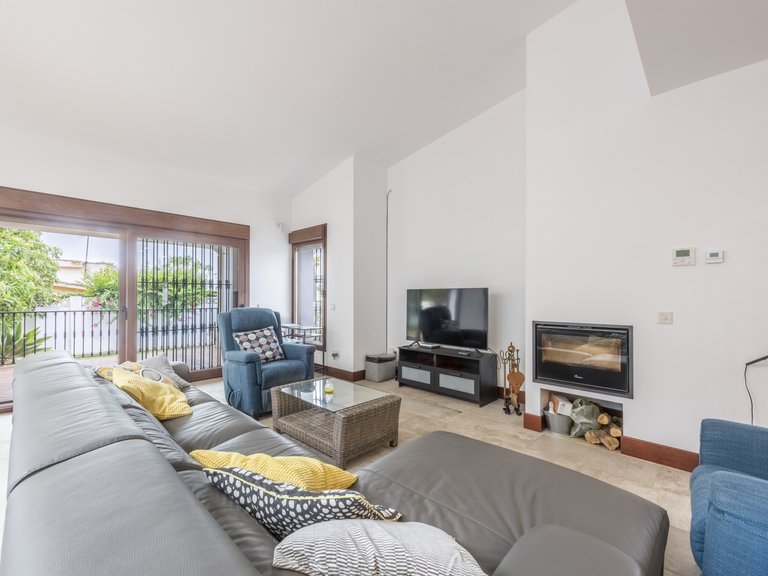 Chalet Independiente en venta San Pedro de Alcántara 5