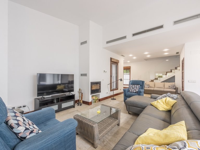 Chalet Independiente en venta San Pedro de Alcántara 4