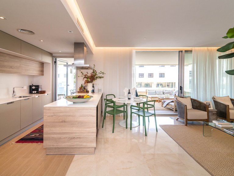 Apartment for Sale in Marbella, Malaga 13