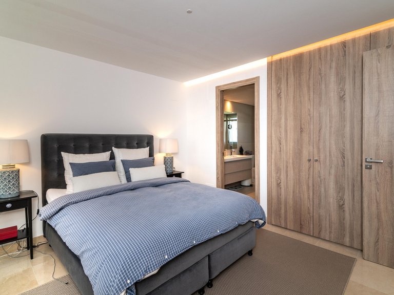 Apartment for Sale in Marbella, Malaga 23