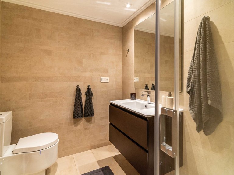 Apartment for Sale in Marbella, Malaga 38