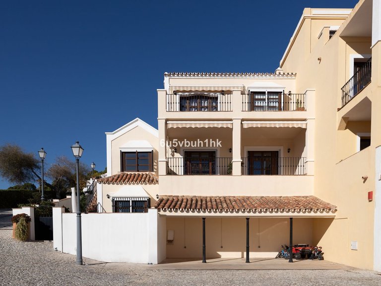 Townhouse in Benahavís 4